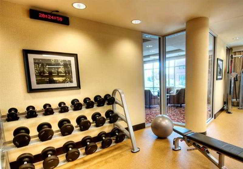 Courtyard By Marriott Greenville Downtown Экстерьер фото