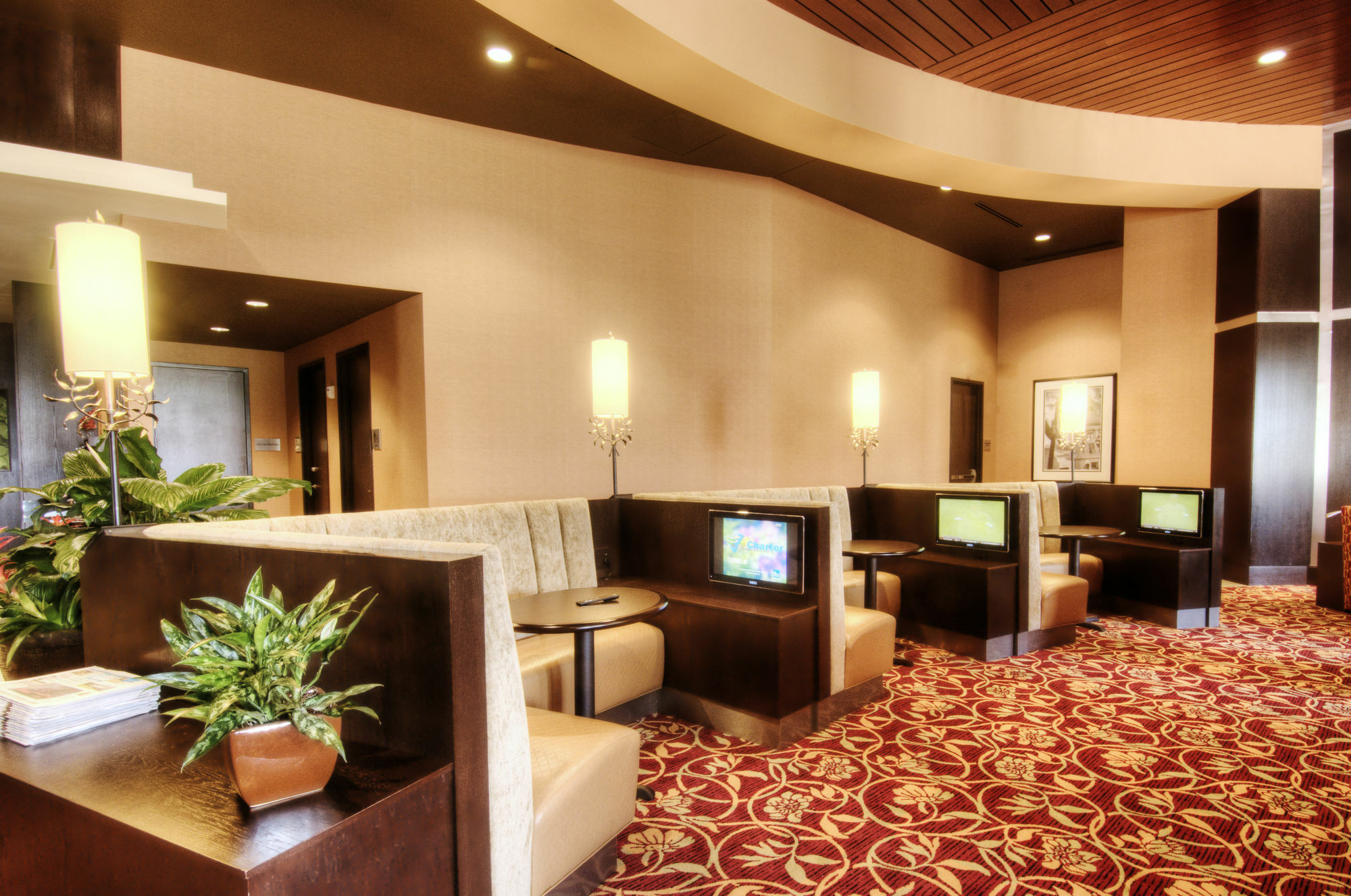 Courtyard By Marriott Greenville Downtown Экстерьер фото