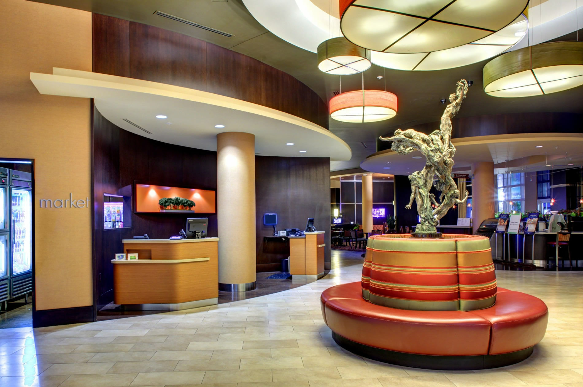 Courtyard By Marriott Greenville Downtown Экстерьер фото